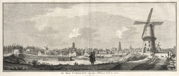 30788 Profiel van de stad Utrecht gezien uit het noordwesten, vanaf het Paardenveld, met links de molen Rijn en Zon in ...